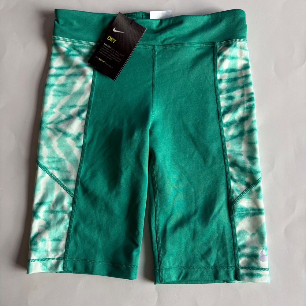 Nike Girls Dri-FIT Training Bike Shorts Green Tie Dye Tight Fit Size Large NWT